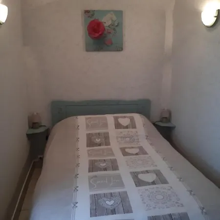 La-haut, Gite-maison De Hébergement de vacances